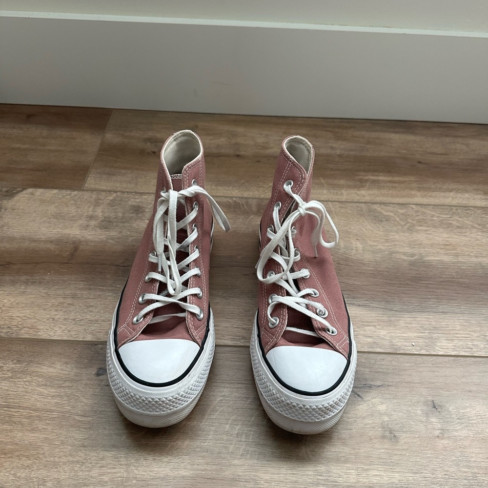 Stylish Women's Pink High-Top Sneakers